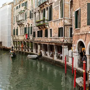 Al Sotoportego , Venise Italie